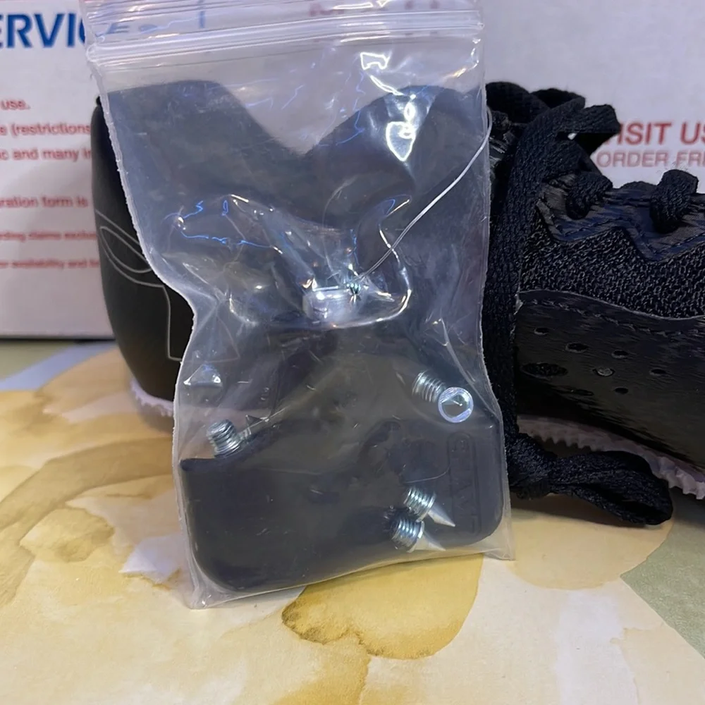 UNDER ARMOUR Kick Sprint 4 Track and Field Spikes, Track Shoes Size 12 Mens